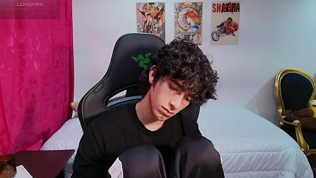 Živý XXX chat Nude_Boy18