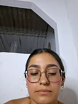 Czat XXX na żywo – Ary-18