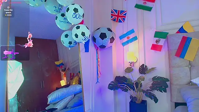 SophieBuitrago 即時 XXX 聊天