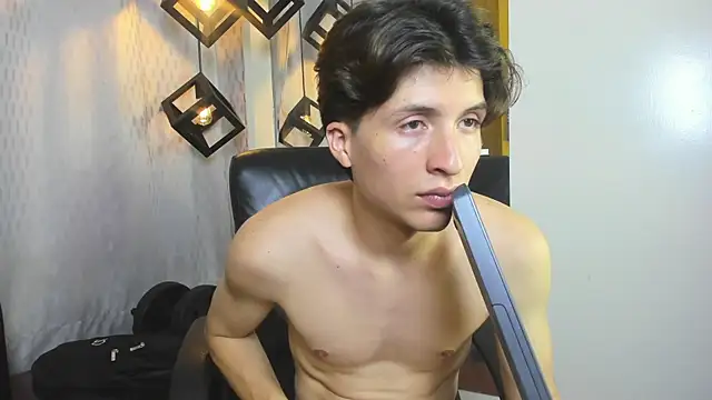 Marcoviolet Live XXX Chat