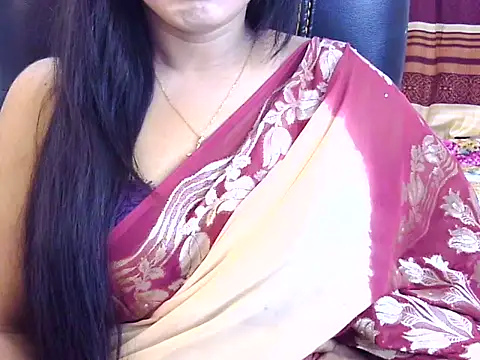 Noor_Zarin 即時 XXX 聊天