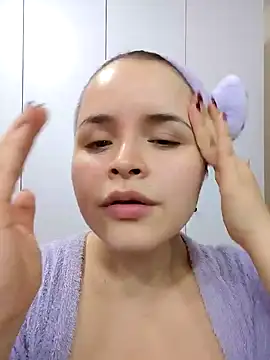 SeleneLuminari8's Live XXX Chat