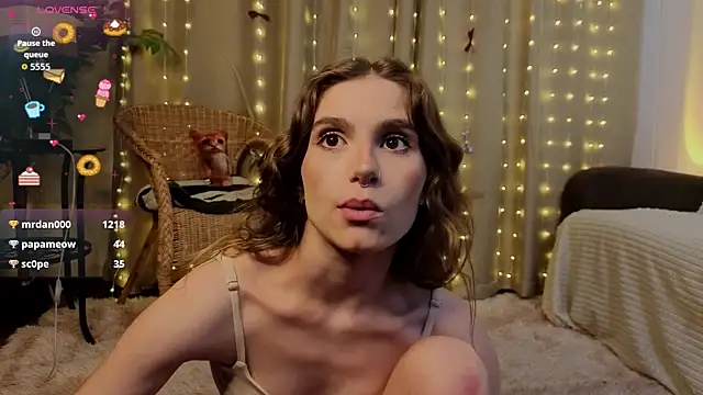 Chat +18 de RozanneJordan ao vivo