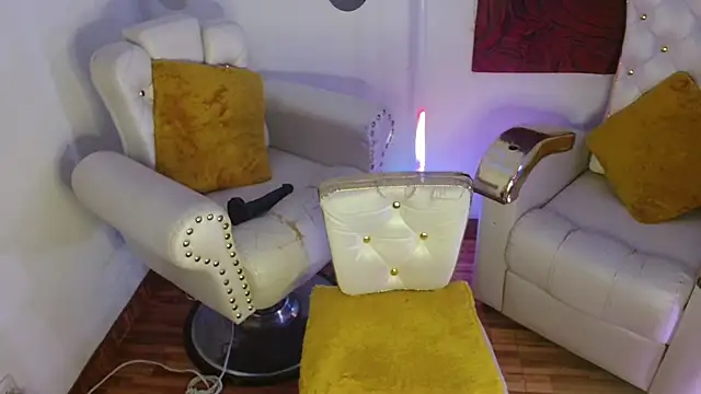 Chatroom XXX en direct de Velvet_Sex