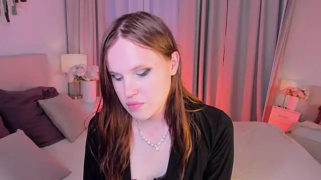 Czat XXX na żywo – EffieMinki