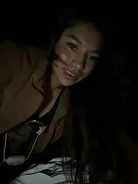 CocoaGigiMuse's Live XXX Chat