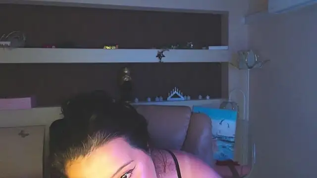 Chatroom XXX en direct de Malika_uAngel