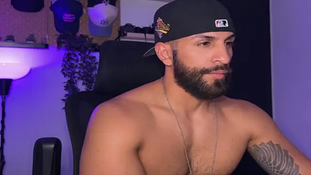 SamDornan51's Webcam Show