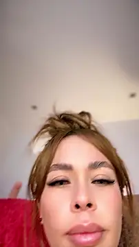 Scarlett_jc 即時 XXX 聊天