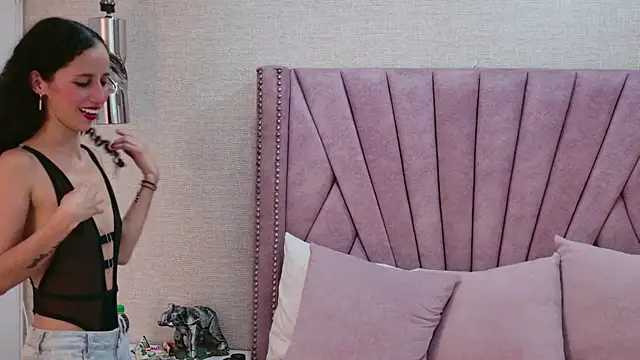 EimySanchez Chat XXX live