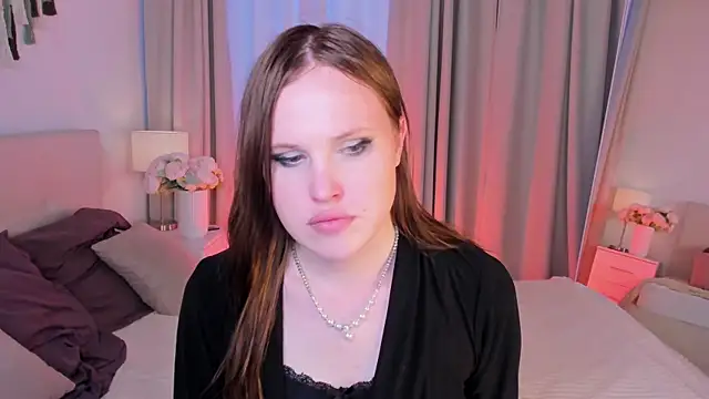 EffieMinki Live XXX-chat
