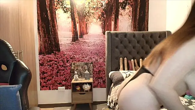Chat +18 de sofia23dirty ao vivo