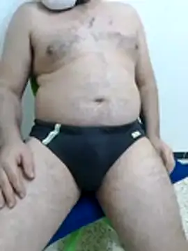 Chatroom XXX en direct de aymen-sex