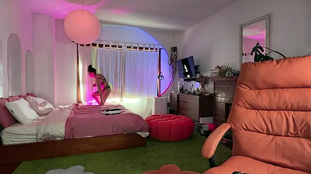 Chat +18 de GennaJames ao vivo