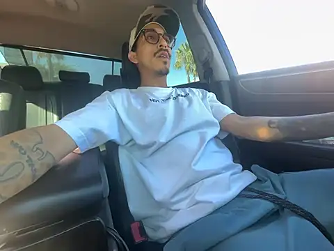 แชท XXX สดของ bigdickkane300