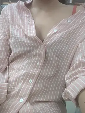 sushmita0 Show in webcam