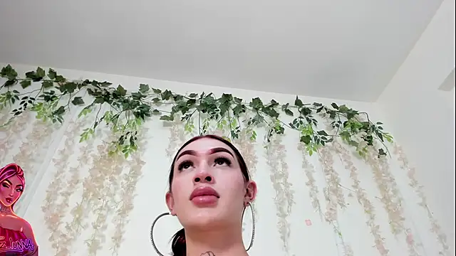 Chat +18 de lizz_lunna ao vivo