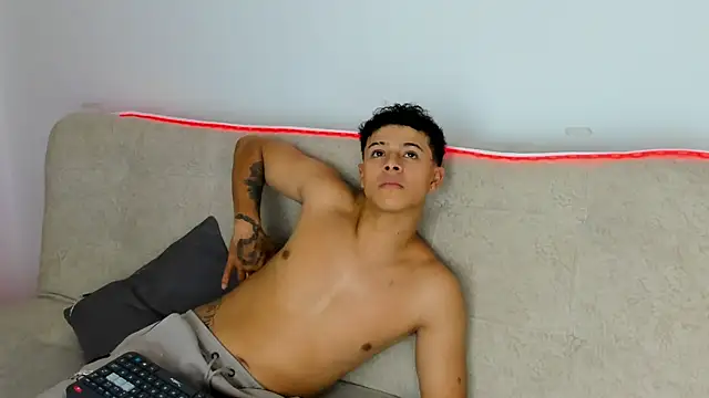 _Alex_Colton Live XXX-Chat