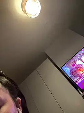 sexyBrunettex1 webcam show