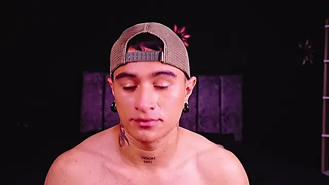 Chat XXX en directo de LiamDeep