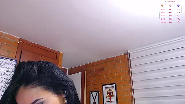 Salome-sw's Live XXX Chat