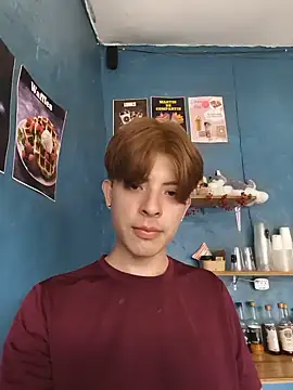 XXX chat uživo modela Ethan_rosyakov