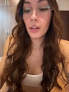 MichelleFerry_ 现场XXX聊天