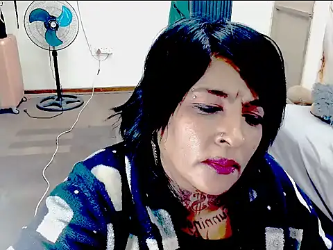 Chat +18 de Indiancatz2 ao vivo
