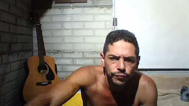 Chat XXX ao vivo de Warrior_Gape