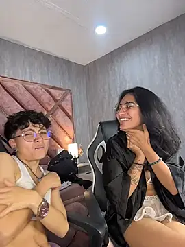 ian_mathias_ Chat XXX in diretta