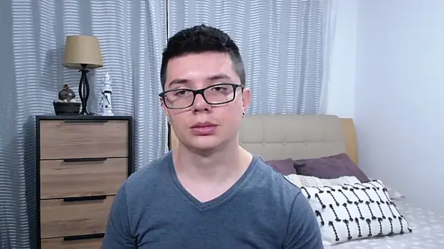 دردشة BlackFoXXX69 الجنسية المباشرة