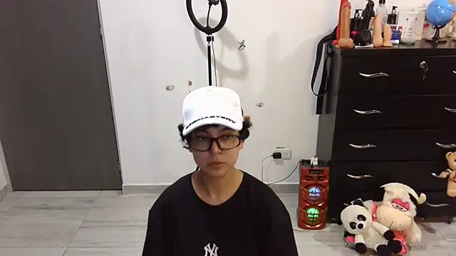 thomascooper7 即時 XXX 聊天