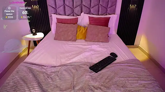 Chat +18 de venus_999 ao vivo