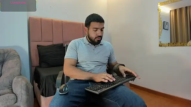 Massimo_Moretti – Live XXX-chat