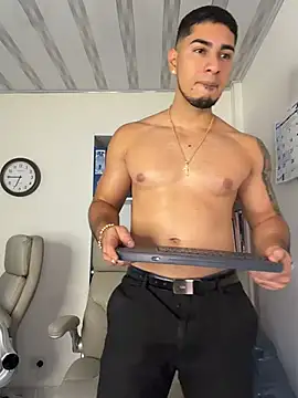 Dimitri_Colleman 即時 XXX 聊天