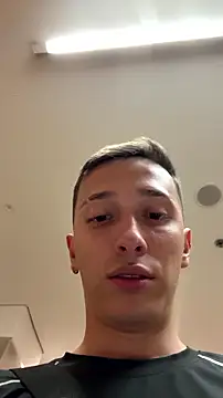 Thiago_Jones1 – Live XXX-chat