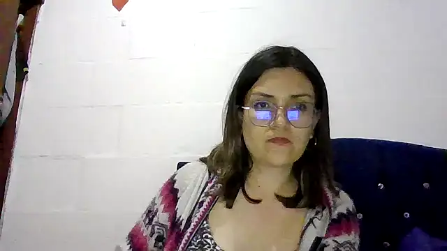 princessbella93 即時 XXX 聊天