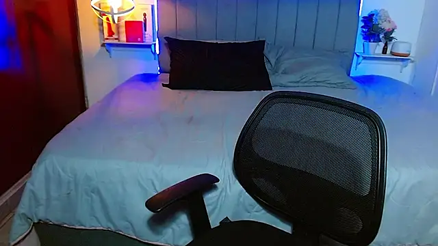 Evelynn_fox_'s Live XXX Chat