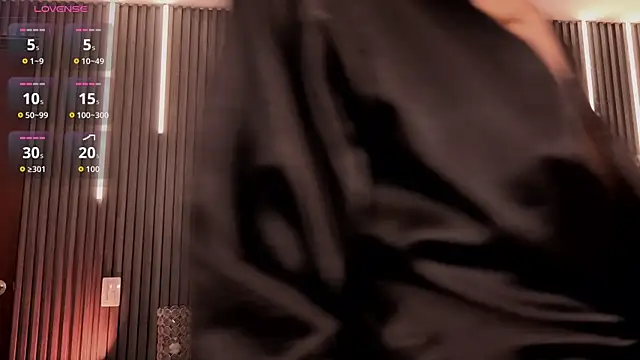 ScarletTorres 即時 XXX 聊天