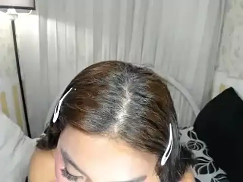ErickaBigCock 即時 XXX 聊天