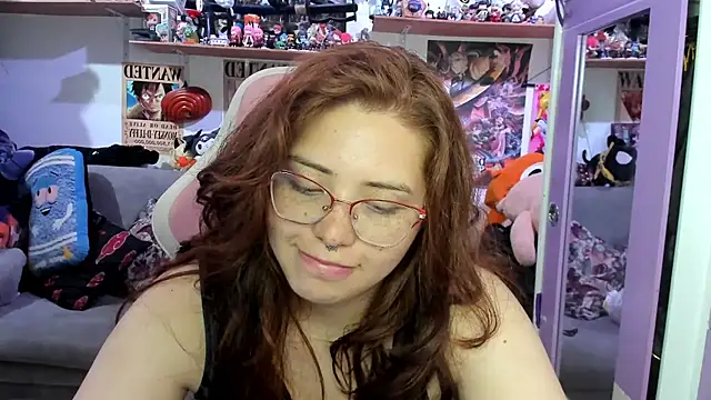 Онлайн чат XXX soficammy