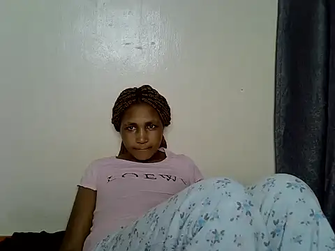 Cum_sluty 即時 XXX 聊天