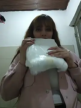 Isabella__Risky XXX чат на живо