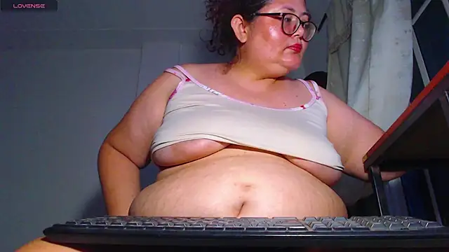 ashelymalefica's Live XXX Chat
