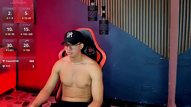 Chat XXX en directo de Axxel_Muscle