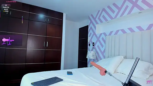 Valentiinoss 라이브 XXX 채팅
