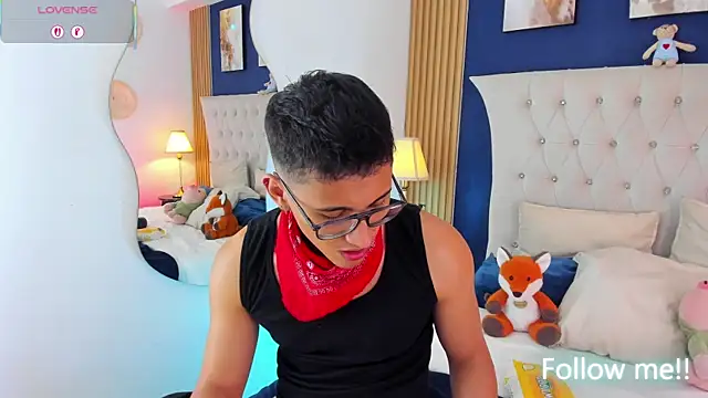 SalvadorFit 即時 XXX 聊天