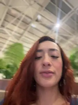 ariiel_'s Live XXX Chat