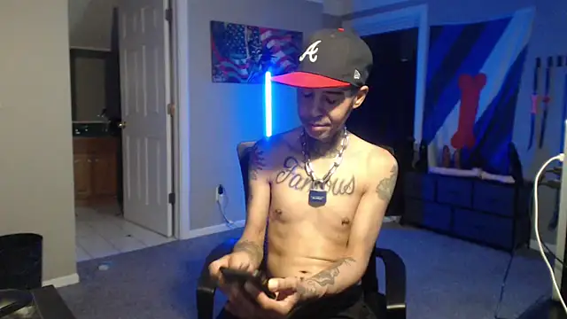 Michigan9000's Live XXX Chat