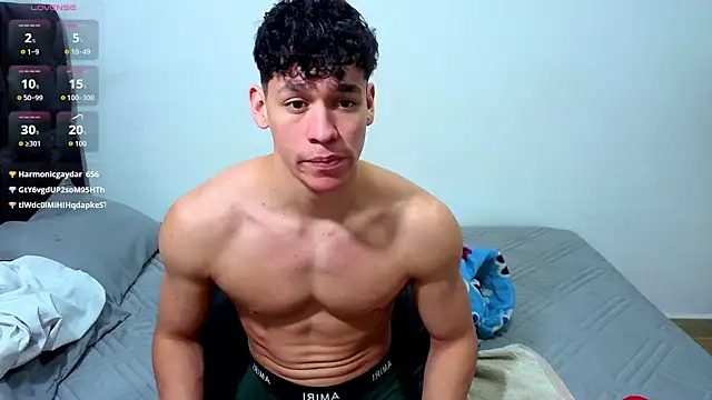 Chat XXX ao vivo de Luke_Muscle